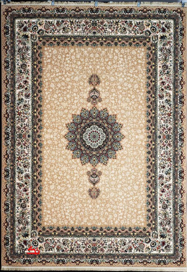 فرش ماشینی ابریشم گونه 700 شانه طرح ارگ نسکافه ای