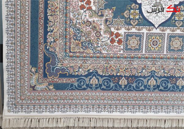 فرش ماشینی محتشم 700 شانه تراکم 2550 برجسته طرح شمشاد کرم