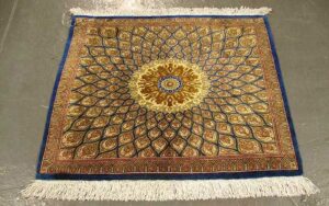 فرش قم | تاریخچه و تصاویر فرش های دستباف قم