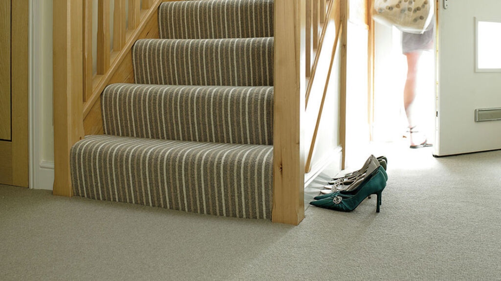 5 نکته در مورد انتخاب فرش مناسب برای راه پله
